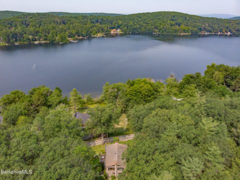 Goose Pond Contemporary With Lake View and Access