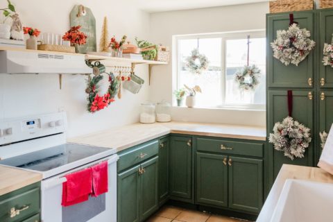 Holiday Decor Trends to Enhance Your Home's Appeal for Buyers