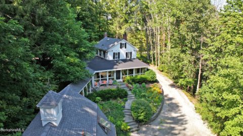 Stockbridge Colonial With Guest Quarters