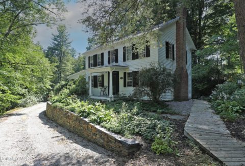 Stockbridge Colonial With Guest Quarters