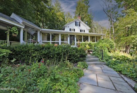 Stockbridge Colonial With Guest Quarters